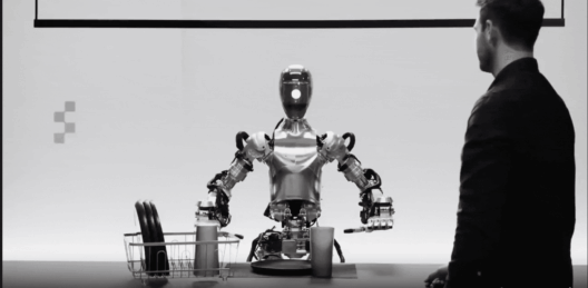 OpenAI et partenariat avec Figure : Le robot humanoïde Figure 01 peut parler "comme un humain"